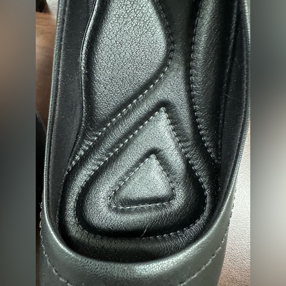 Women’s Black Comfortflex Heels size 9 - Picture 3 of 5